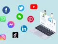 Ikony popularnych portali społecznościowych: Facebook, Twitter, YouTube, WhatsApp, Messenger, Instagram, TikTok, WeChat, Pinterest, LinkedIn. Na ekranie laptopa wykresy.
