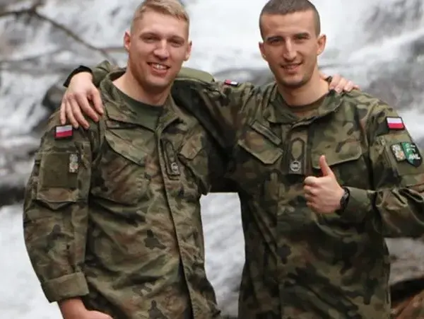 Jak zostać oficerem wojska po studiach cywilnych - krok po kroku