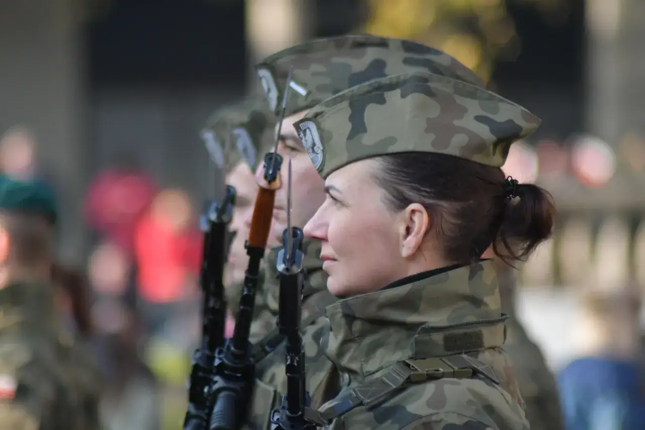 Zdjęcie Ile lat trzeba służyć w wojsku po studiach wojskowych? Sprawdź obowiązki